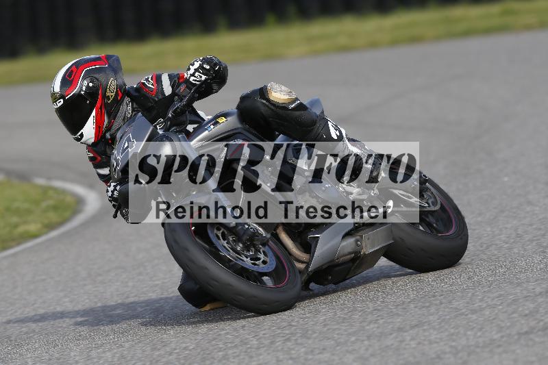 Archiv-2025/08 20.04.2025 Speer Racing ADR/Gruppe gelb/44